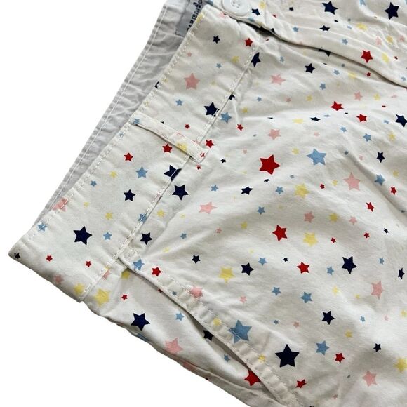 Caribbean Joe White Multicolored Star Print Shorts Size 12 - Picture 8 of 10